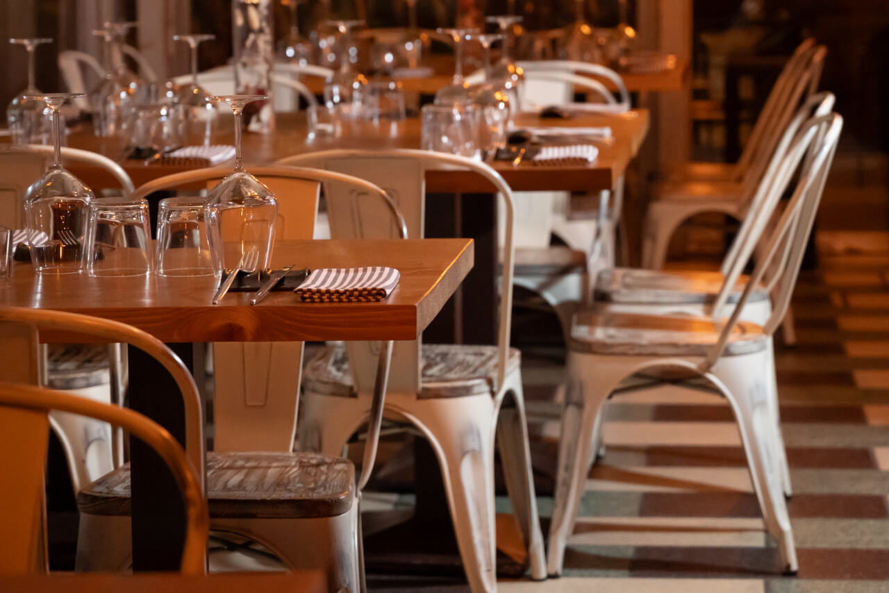 ZeroZero100 San Lorenzo Roma - Zona del locale adibita per cena e aperitivo.